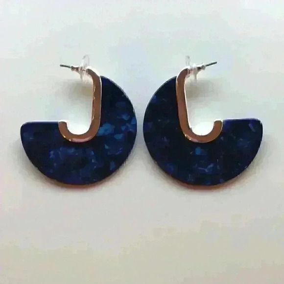 Nine West new Large C Hoop Earrings - Picture 2 of 8